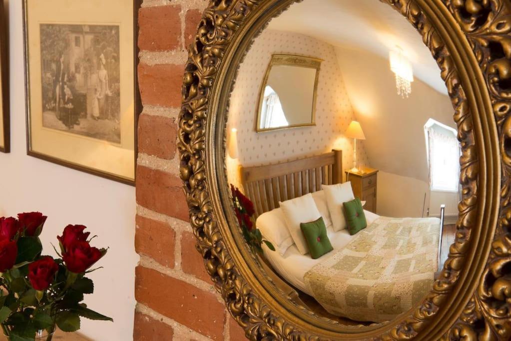 Wren Cottage, A Very Cosy Historic Coastal Cottage In A Pretty Little Village Wickham Market Εξωτερικό φωτογραφία